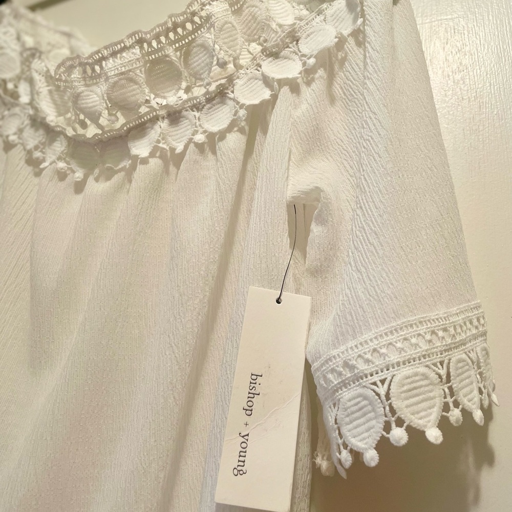 NWT Bishop + Young White Lace Top - Size S